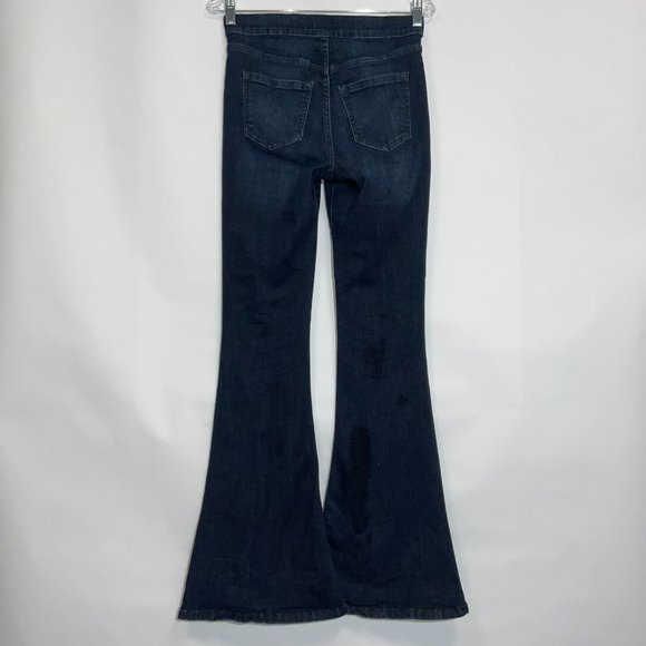 Never Worn! Size 3 High-waisted Dark Denim bellbottoms - Picture 2 of 3